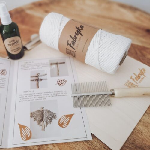 Zestaw „MAKRAMOWE LIŚCIE / PIÓRKO”